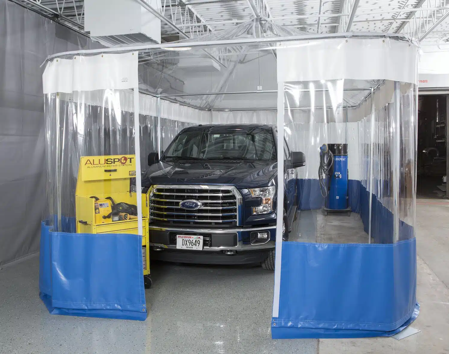 goffs-aluminum-bay-02-warehouse-curtain-divider-vinyl-curtain-wall